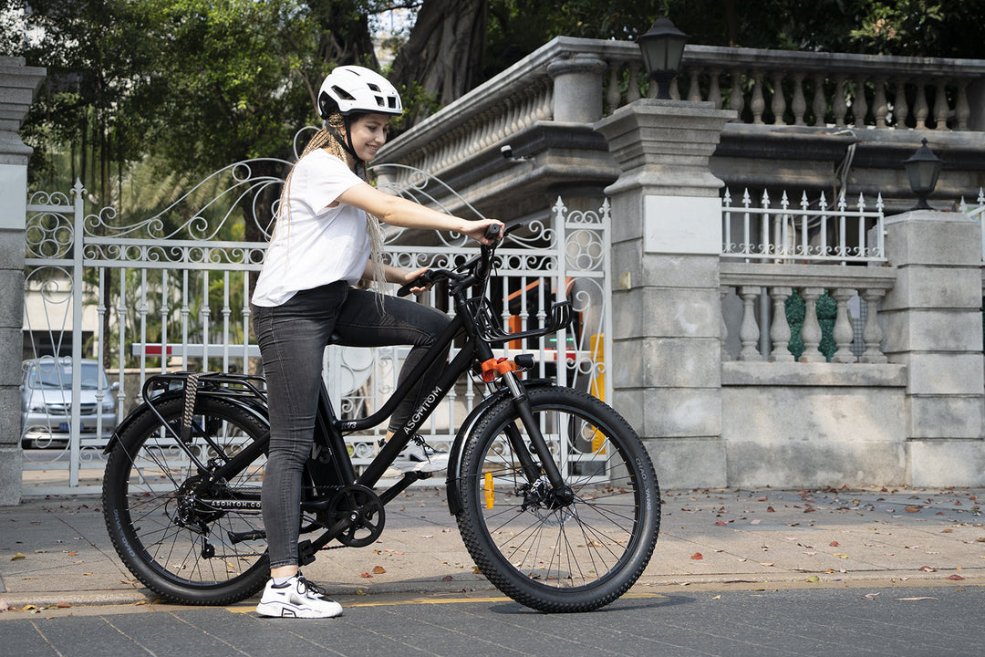The difference between a pedalless electric bike and a Regular electric bike